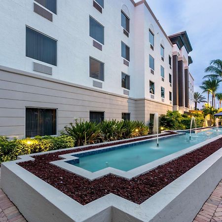 Hampton Inn & Suites Wellington Роял Палм Бийч Екстериор снимка